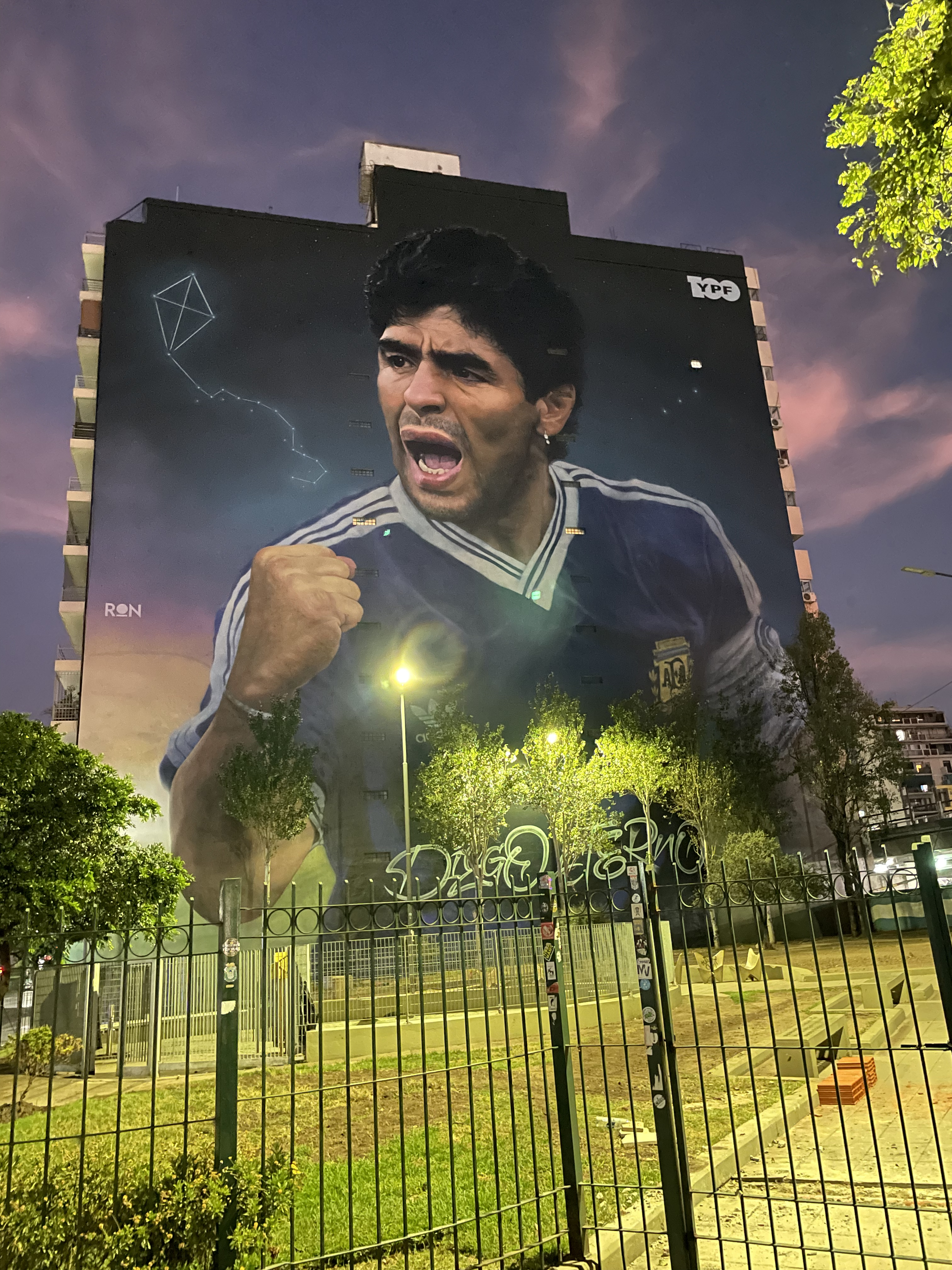 Maradona mural in Buenos Aires